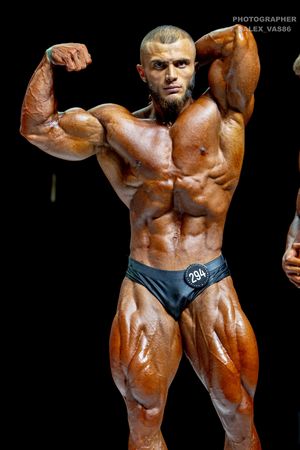 CLASSIC PHYSIQUE 178